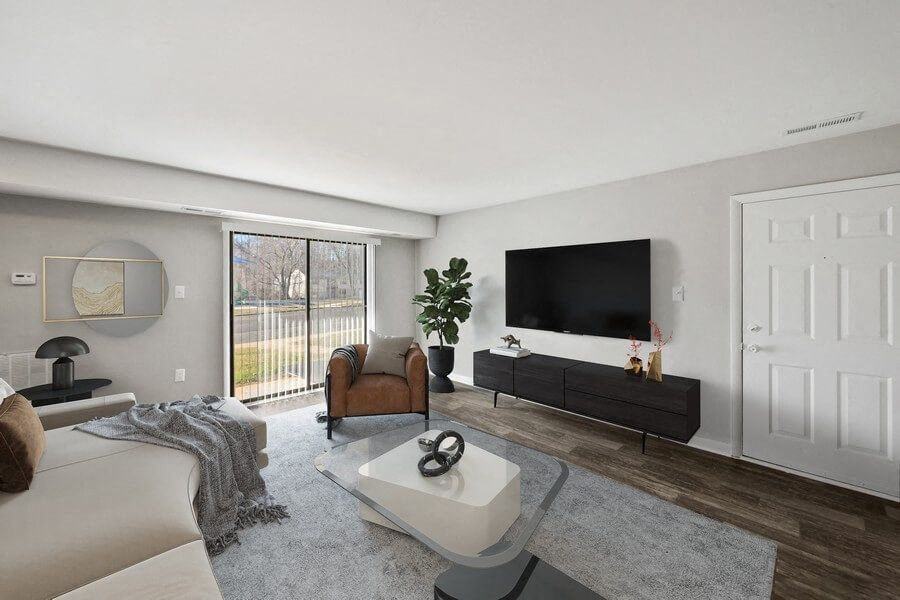 Dale Forest - Photo 2 of 17