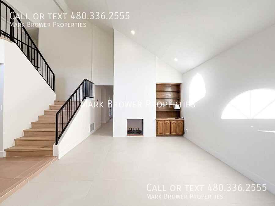 228 W Royal Palm Rd - Photo 3 of 29