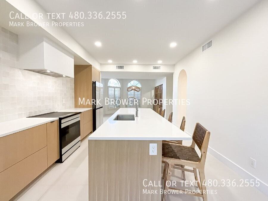 228 W Royal Palm Rd - Photo 6 of 29