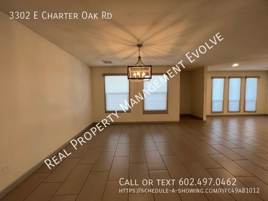 3302 E Charter Oak Rd - Photo 7 of 33