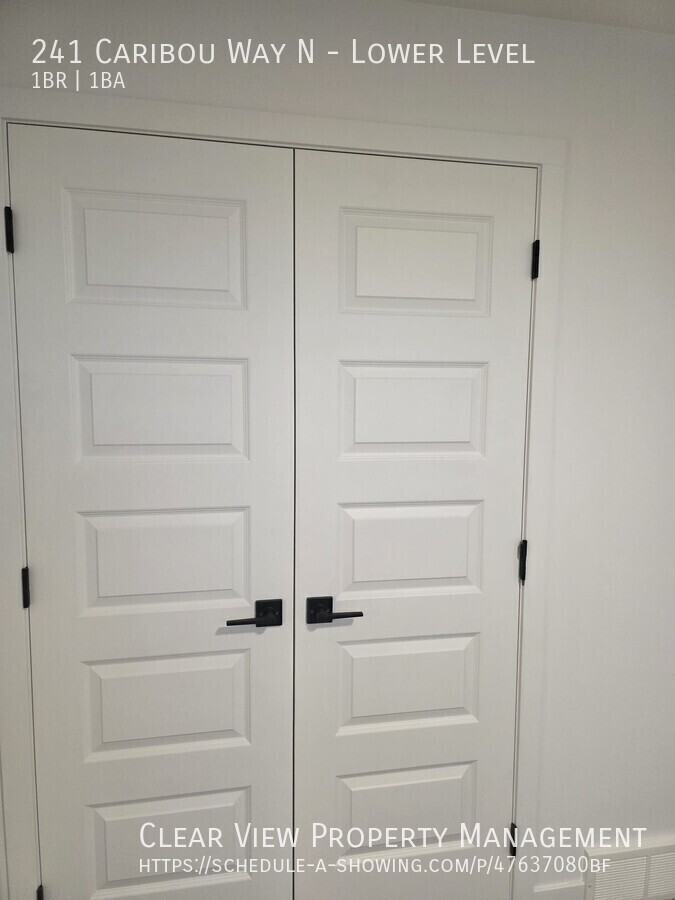 CARIBOU & - Photo 4 of 6