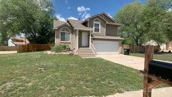 featured image of 210 Wallace St