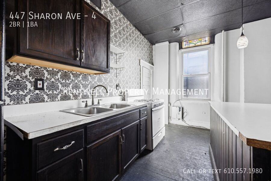 447 Sharon Ave #4 - Photo 2 of 16