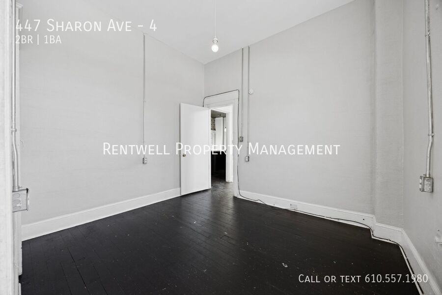 447 Sharon Ave #4 - Photo 5 of 16