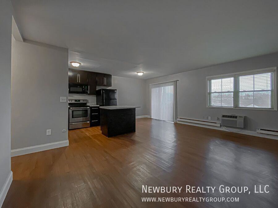 1816 Chessland St #5 - Photo 5 of 32