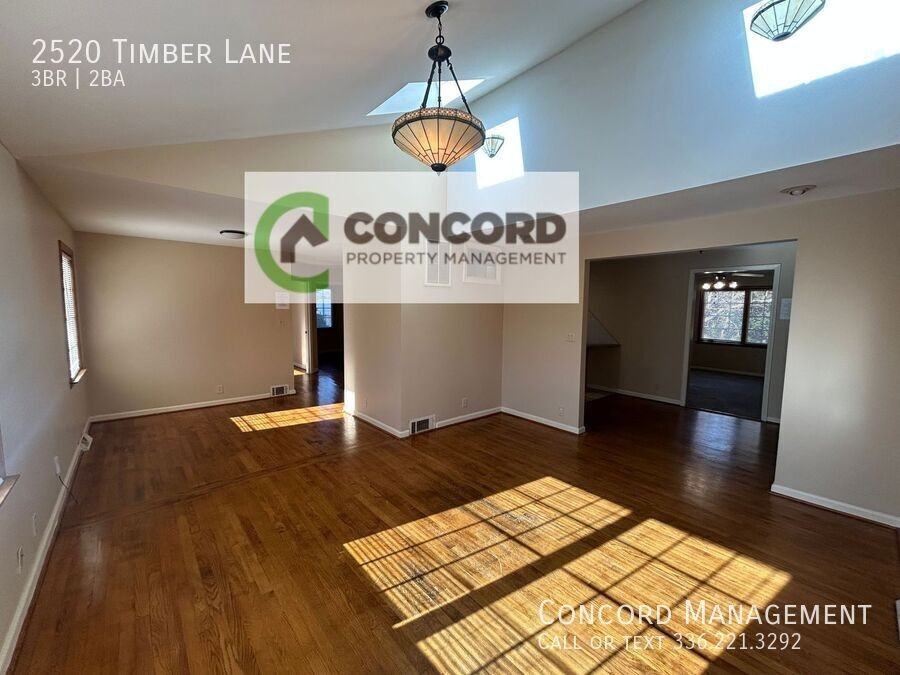 2520 Timber Ln - Photo 6 of 25