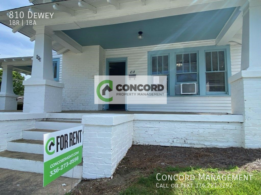 810 Dewey St #810 - Photo 2 of 11