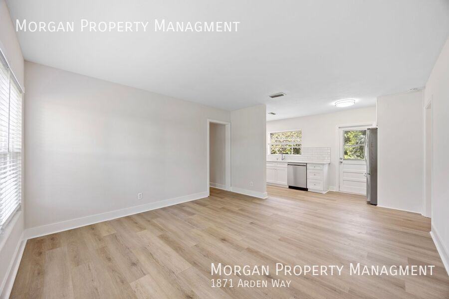 1871 Arden Way - Photo 5 of 31