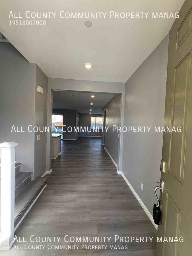 29892 Glacier Bay Dr - Photo 5 of 50