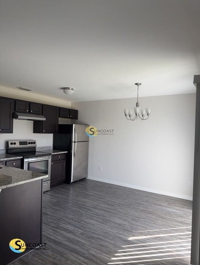 11341 Poplin Ave - Photo 5 of 16