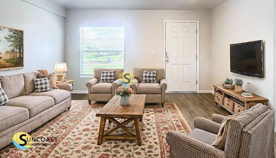 27221 Partin Dr - Photo 2 of 21