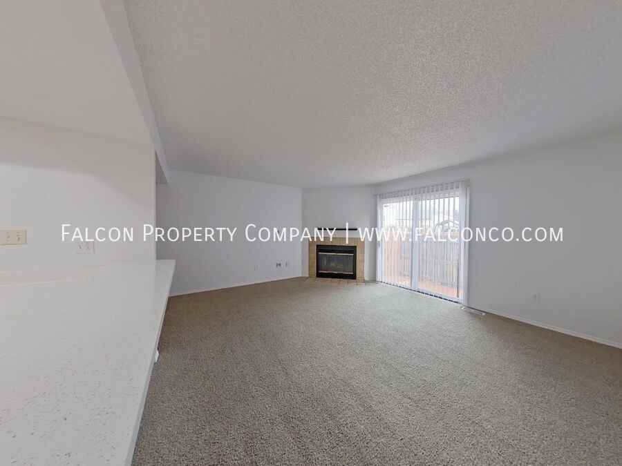 1217 Firefly Cir - Photo 3 of 20