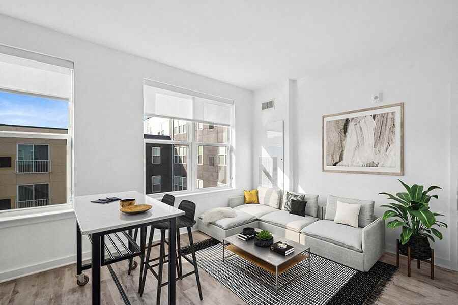 Stella - Photo 5 of 50