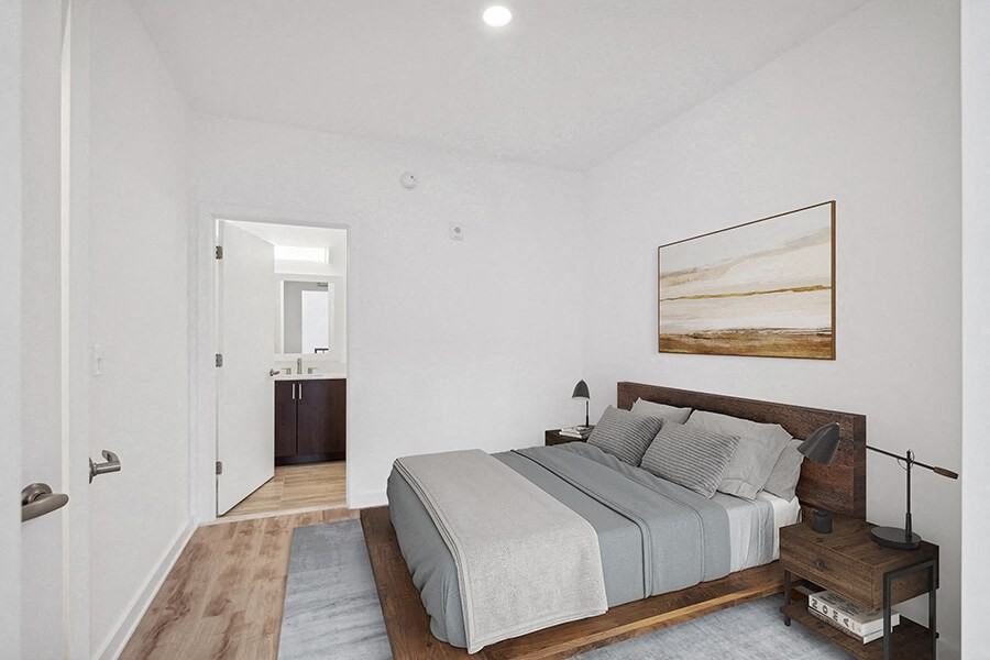 Stella - Photo 7 of 50