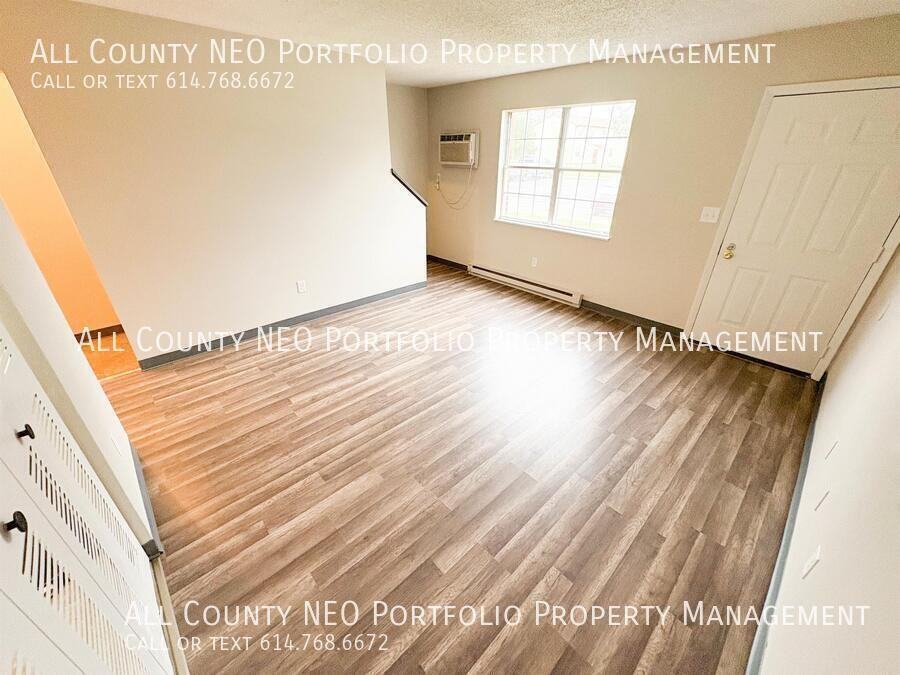 935 S Court St #19 - Photo 4 of 15