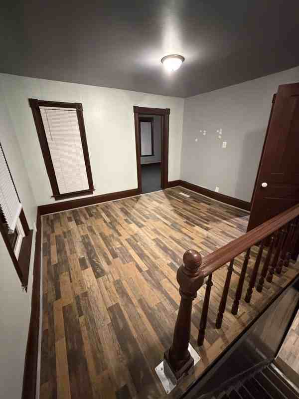 126 Putnam St Sw #A - Photo 5 of 18