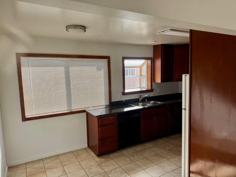 3810 Redding St #5 - Photo 2 of 17