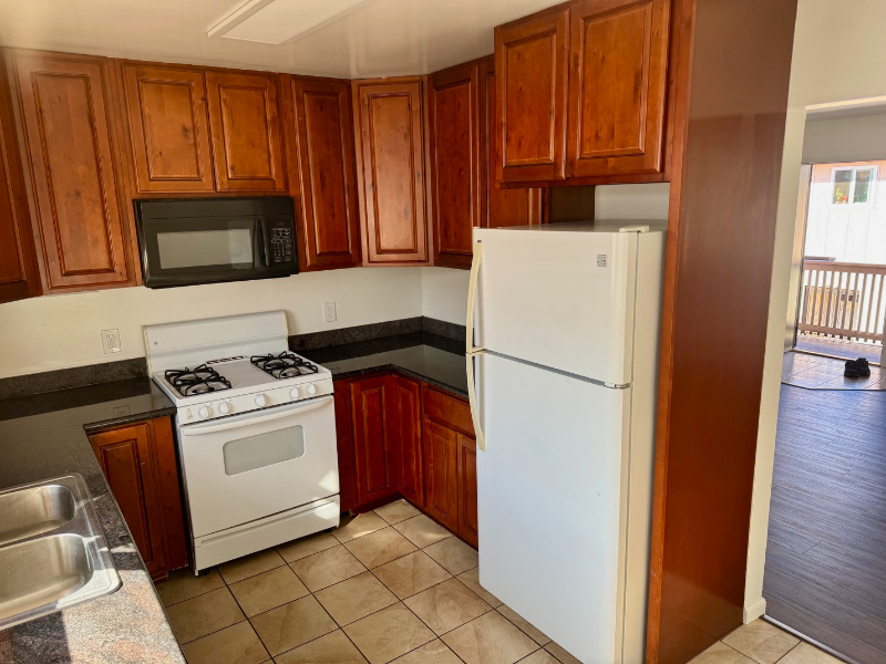 3810 Redding St #5 - Photo 3 of 17