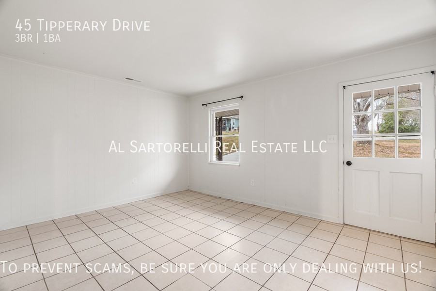 45 Tipperary Dr - Photo 7 of 33