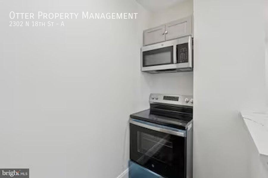 2302 N 18th St #A - Photo 5 of 27