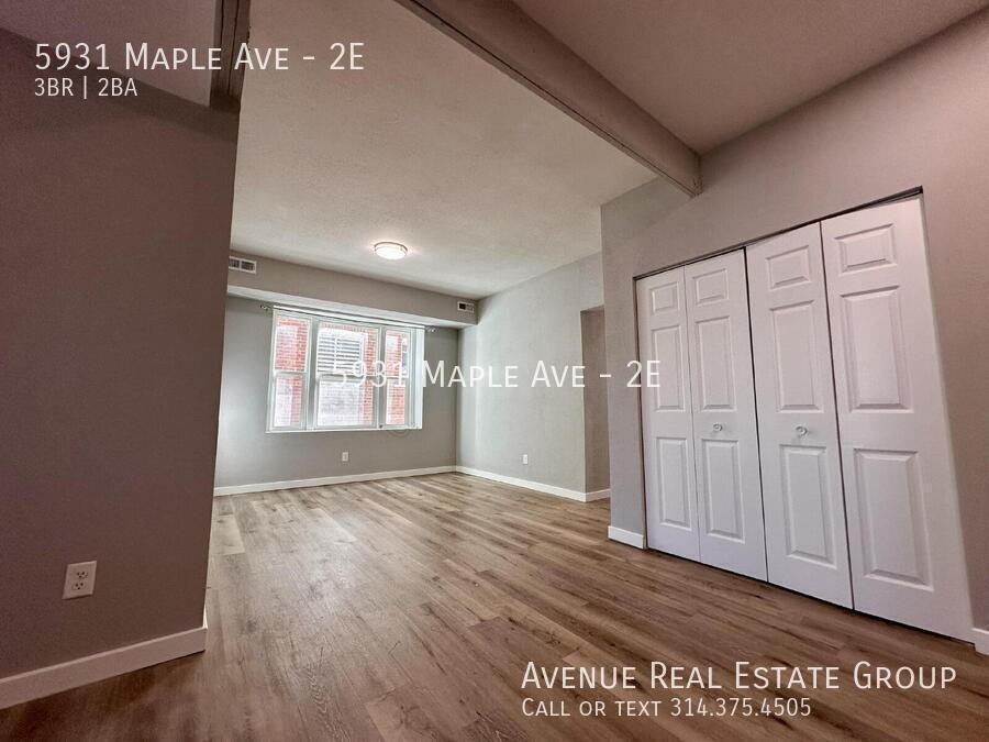 5931 Maple Ave #2E - Photo 3 of 18