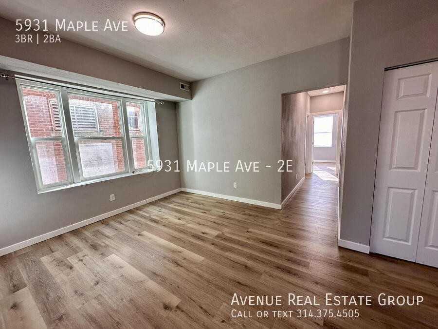 5931 Maple Ave #2E - Photo 4 of 18