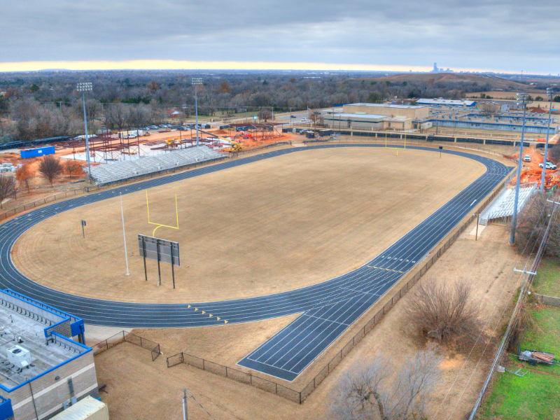 8604 Ne 33rd St - Photo 6 of 40