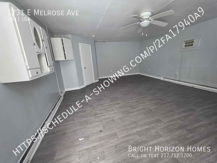 1731 E Melrose St - Photo 3 of 9