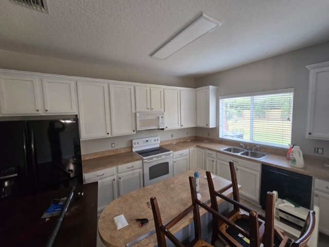 9221 Stone River Pl - Photo 2 of 4