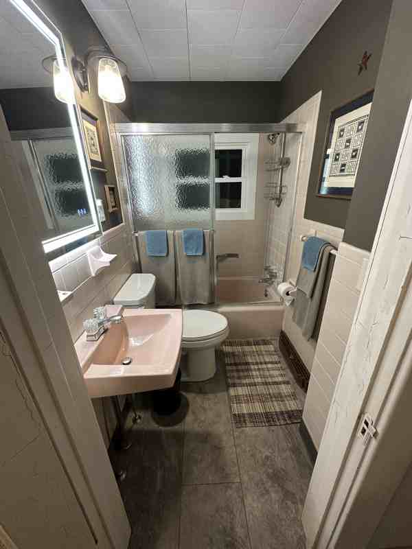 105 S Park Ave - Photo 3 of 13