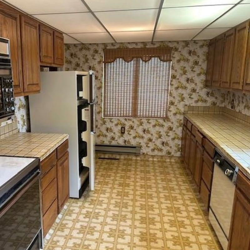 109 N Washington Dr - Photo 5 of 19