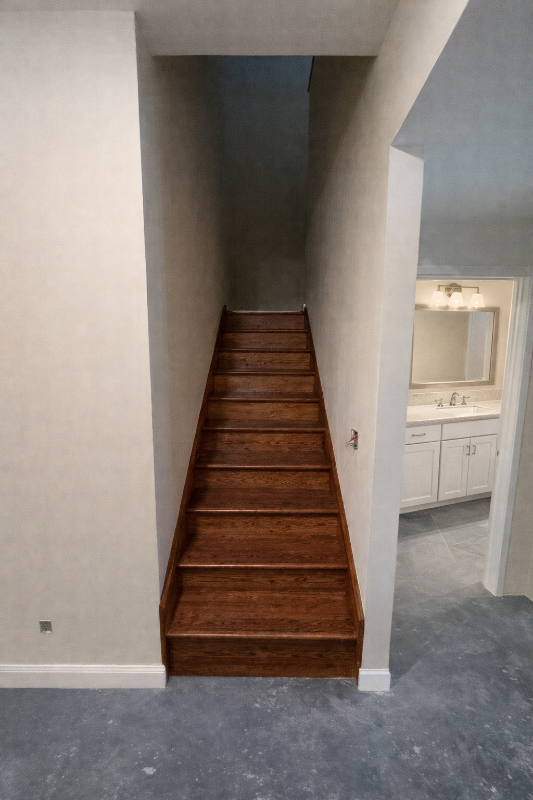 300 N Independence St - Photo 5 of 11