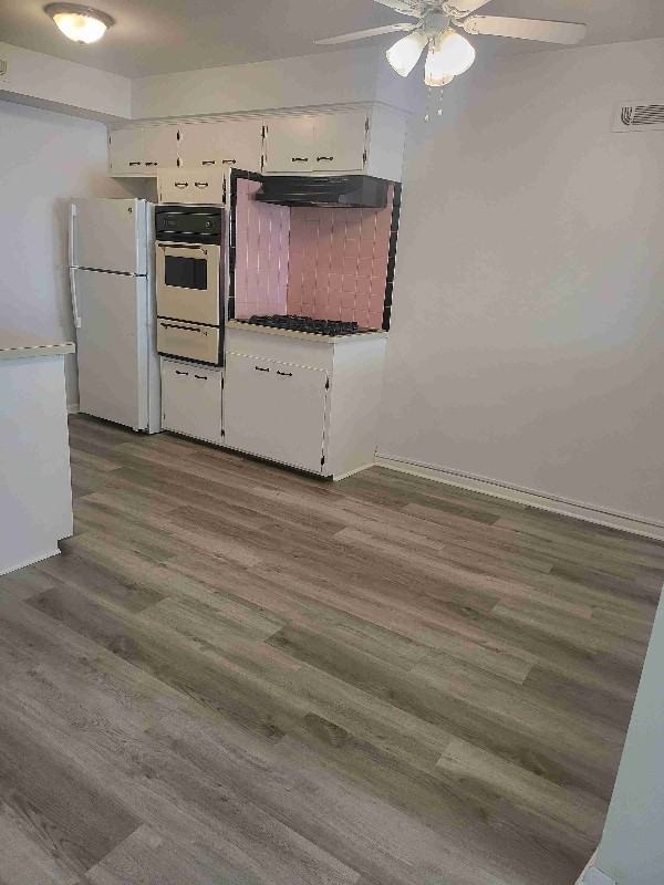 6511 Pearl Rd - Photo 3 of 7