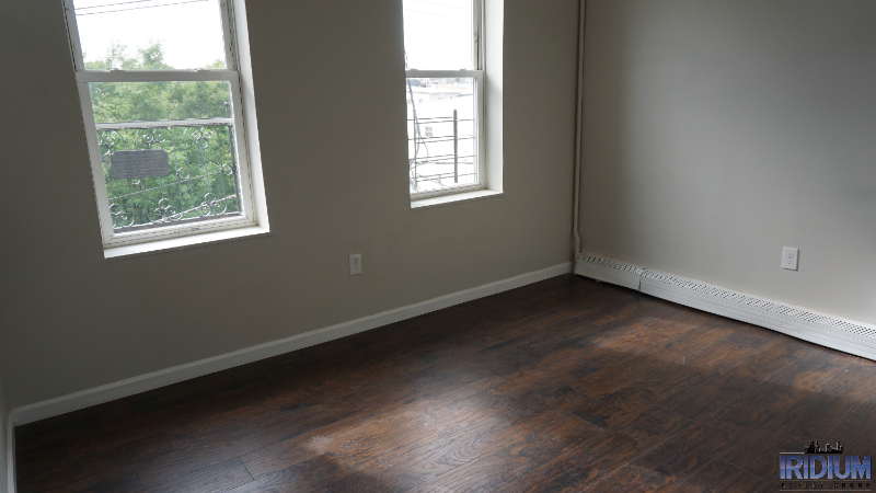 445 N 5th St #3D - Photo 2 of 7