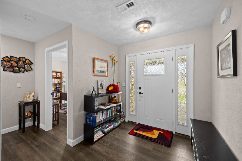 1502 Lexi Ln - Photo 4 of 20