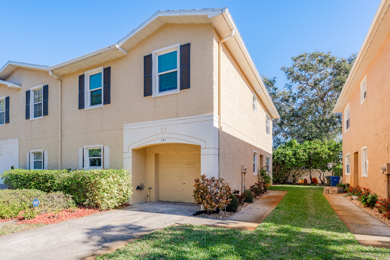 193 Ashley Ct - Photo 2 of 20