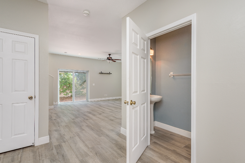 193 Ashley Ct - Photo 6 of 20