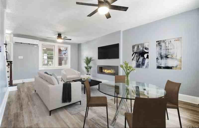 256 Lehigh Ave - Photo 3 of 20