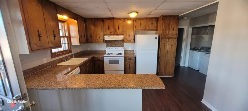 1603 N Main St #B - Photo 5 of 10