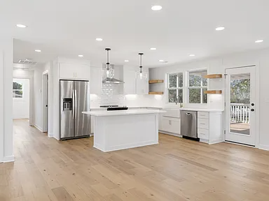 205 Gatone Dr - Photo 5 of 15