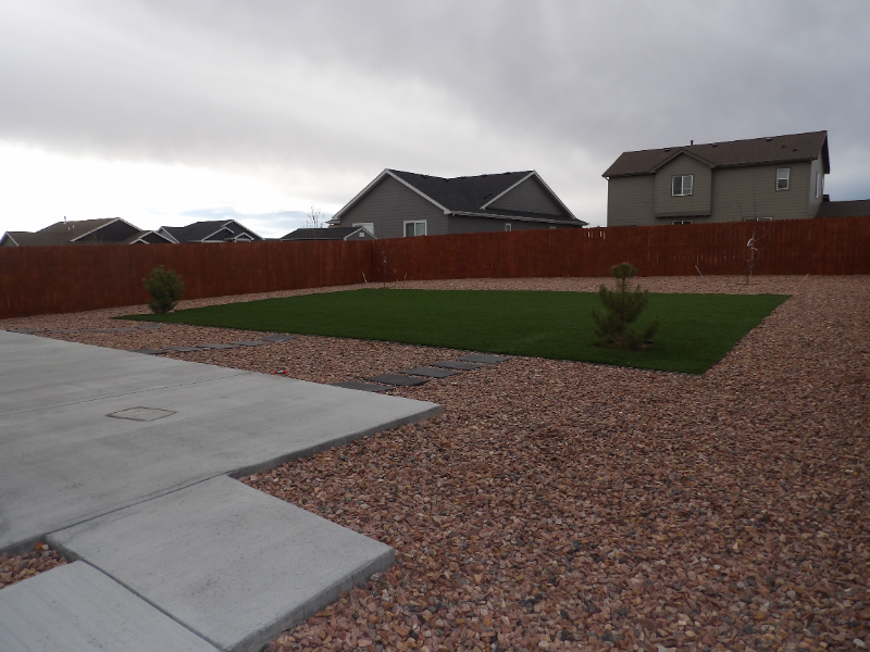 10722 Rolling Mesa Dr - Photo 2 of 20