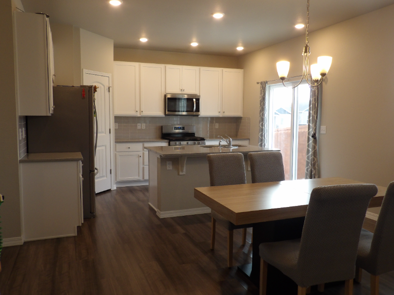 10722 Rolling Mesa Dr - Photo 6 of 20