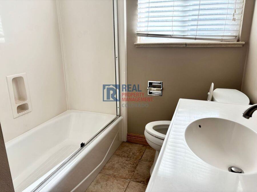 2474 S Ogden St - Photo 5 of 9