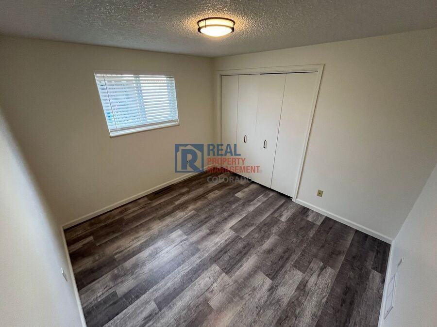 1312 17th Ave - Photo 3 of 9