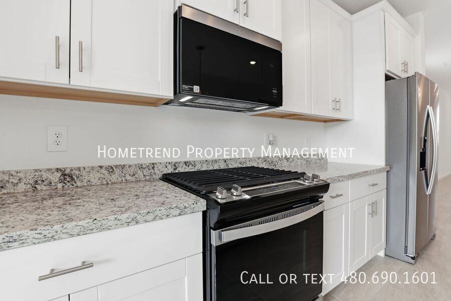 4257 W Lisa Ln - Photo 5 of 28