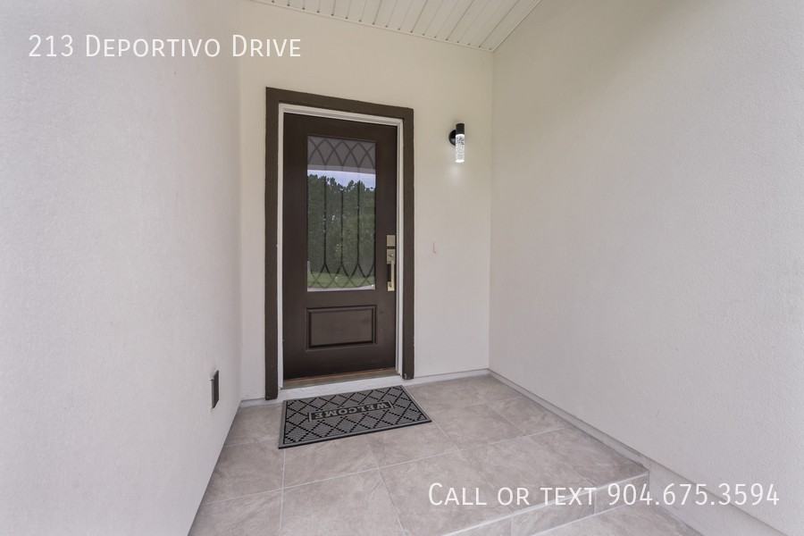 213 Deportivo Dr - Photo 3 of 50