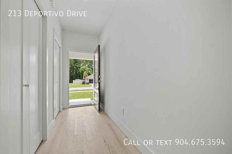 213 Deportivo Dr - Photo 7 of 50