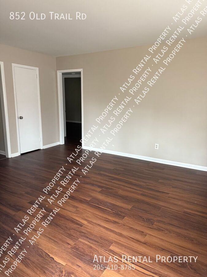 852 Old Trail Rd - Photo 2 of 10