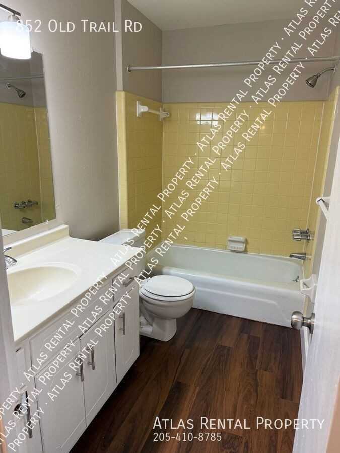 852 Old Trail Rd - Photo 5 of 10