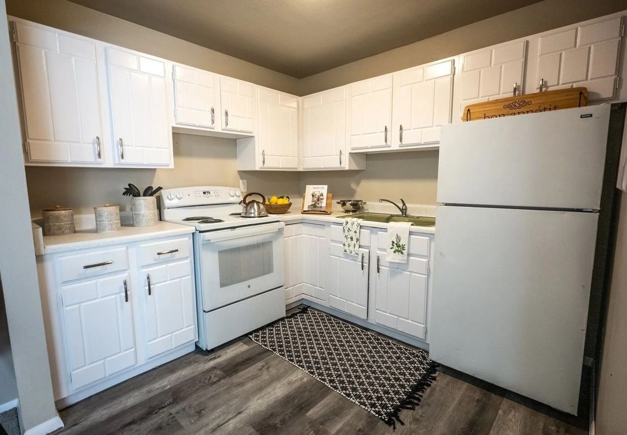 1660 Moore Ave #52 - Photo 3 of 20